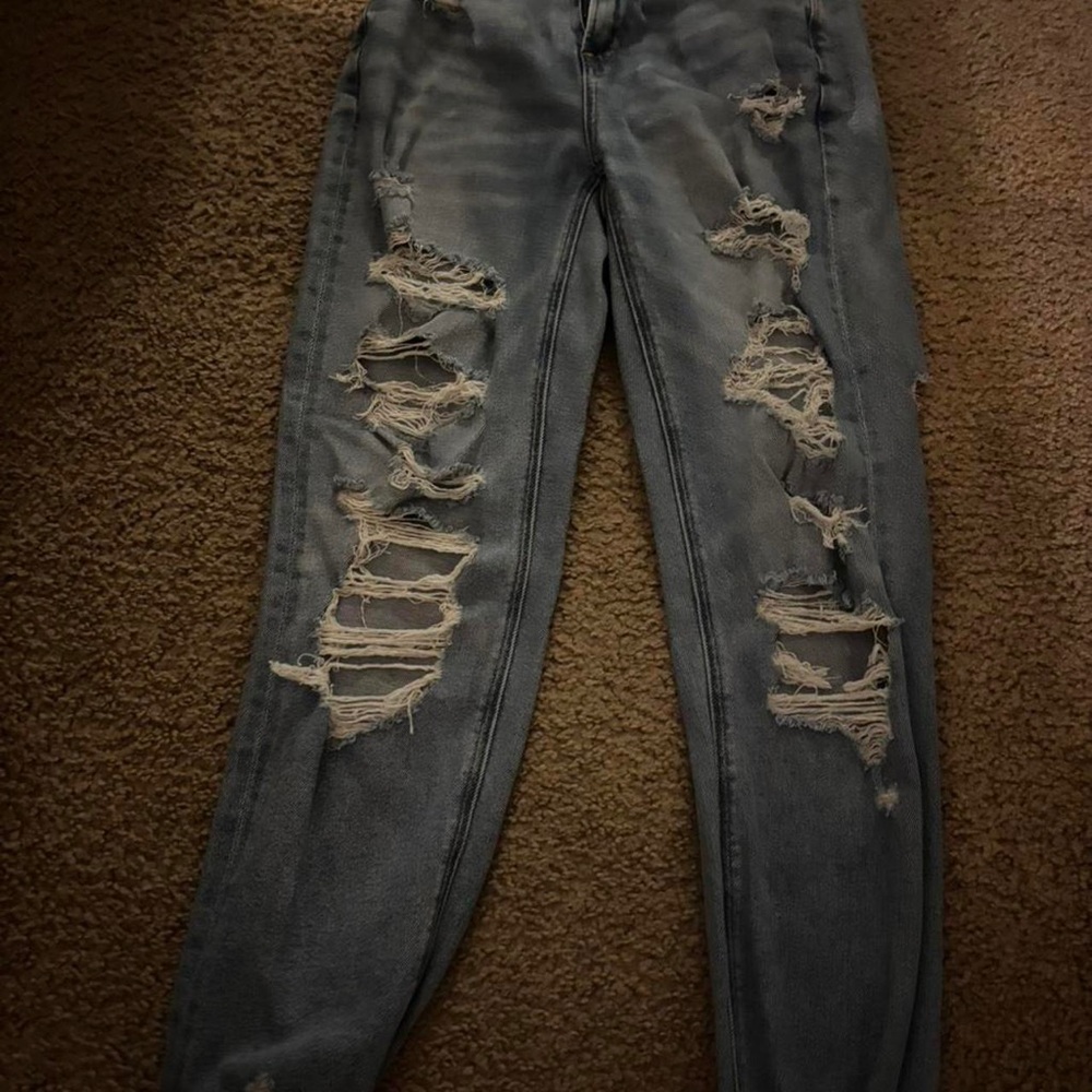 Distressed Gray Women Jeans